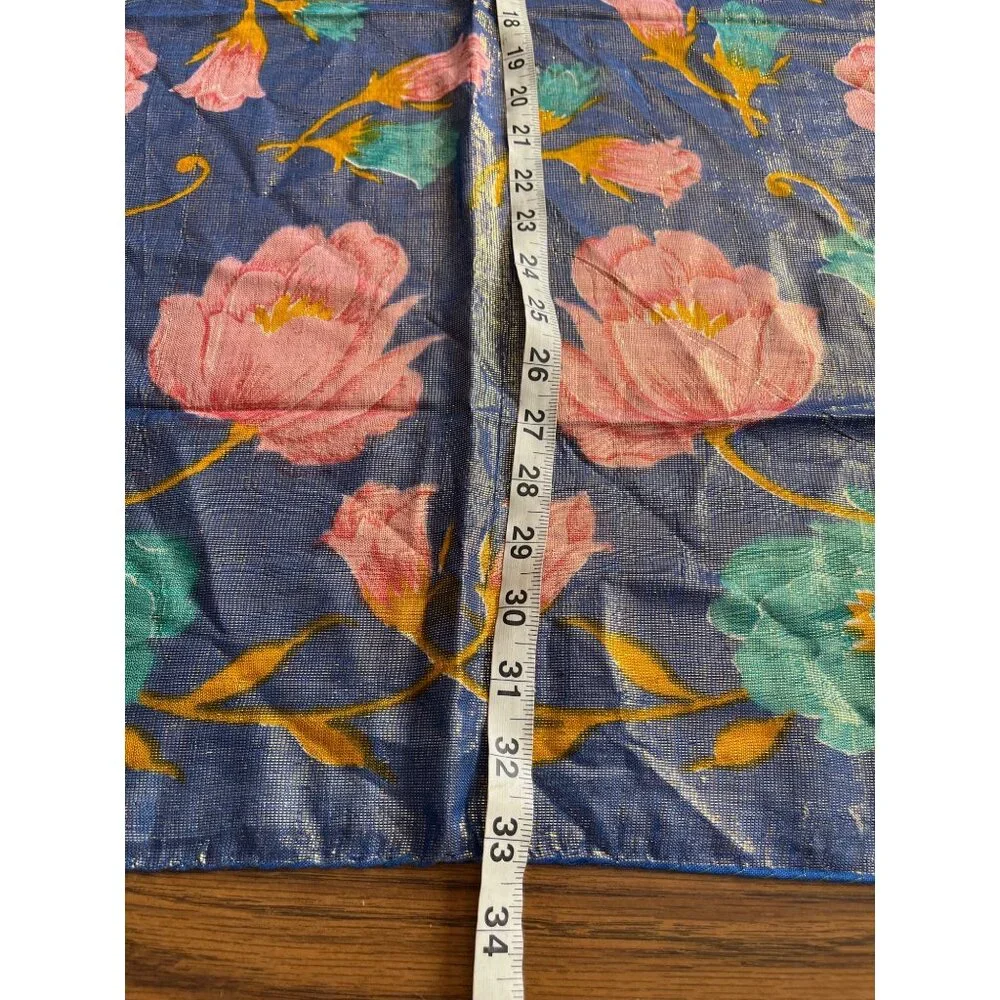 Set of two lightweight scarves made in Pakistan and India